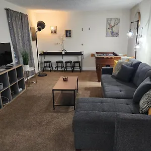 Apartment Centauri Vacation Rentals: 2-bedroom With Free Parking